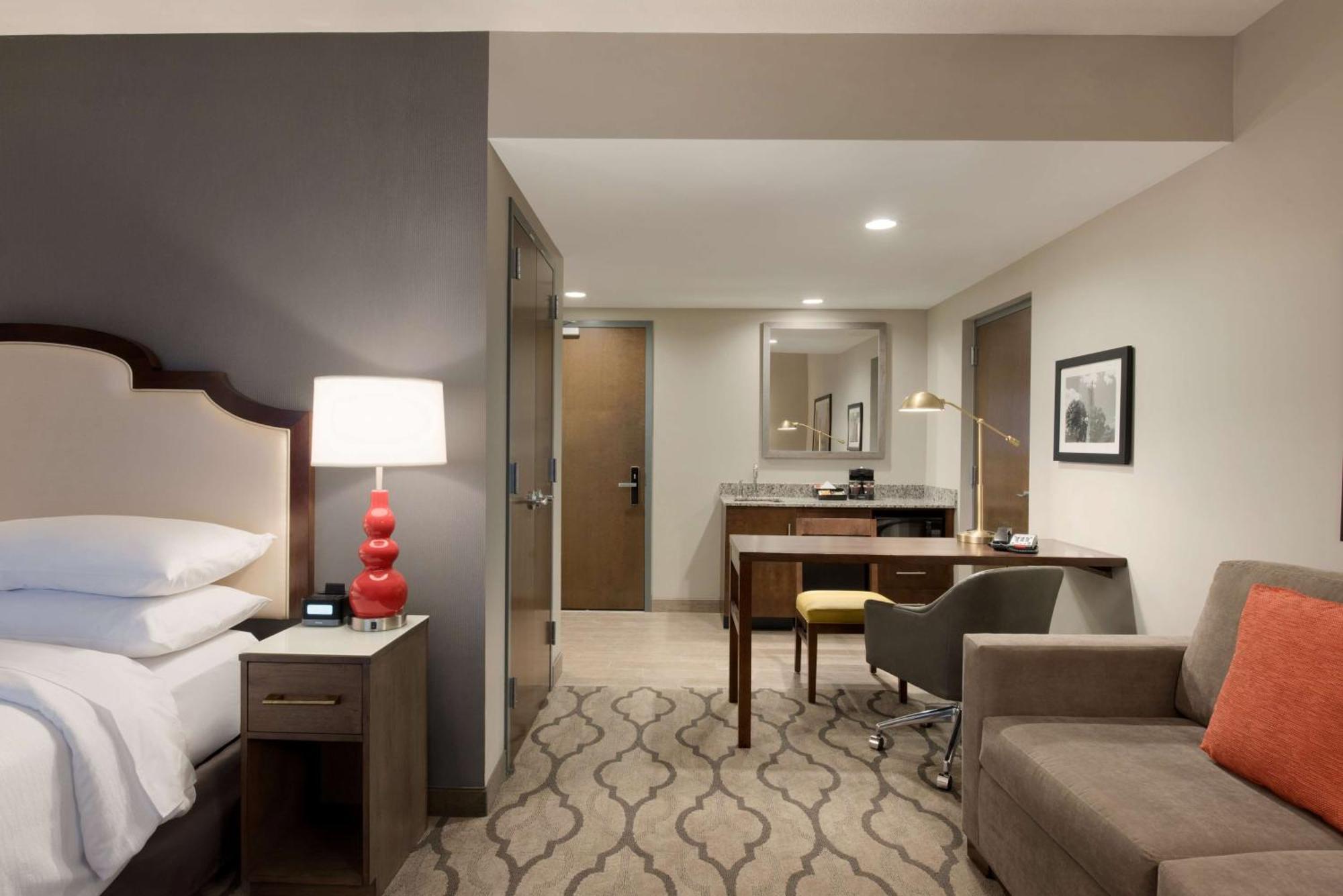 Embassy Suites By Hilton Chicago Naperville Exterior foto